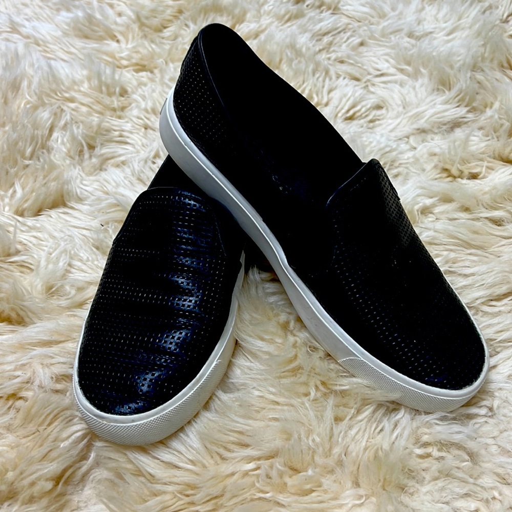 Blair 5 perforated slip-on sneakers, used